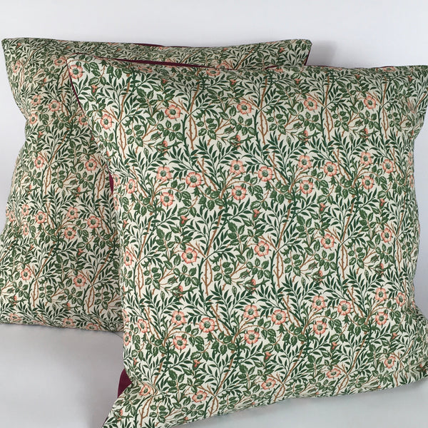 William Morris Sweet Briar cushion cover