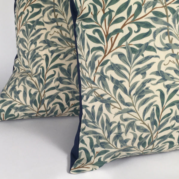 WILLIAM MORRIS WILLOW BOUGH GREEN CUSHION COVER