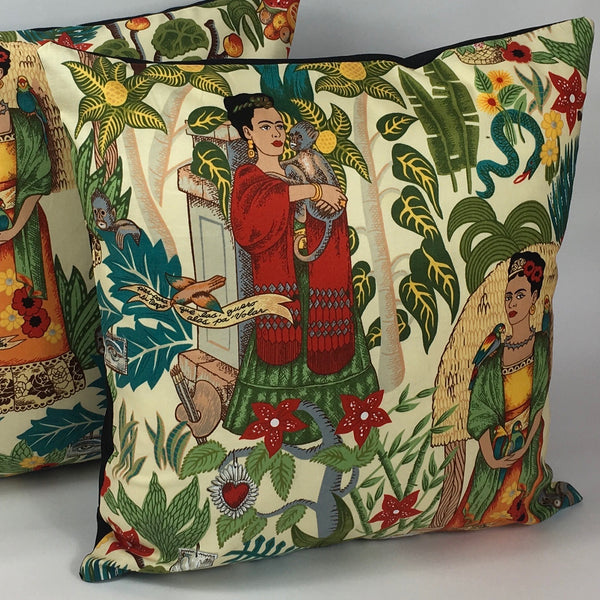 CREAM FRIDA’S GARDEN CUSHION COVER (45cm x 45cm)