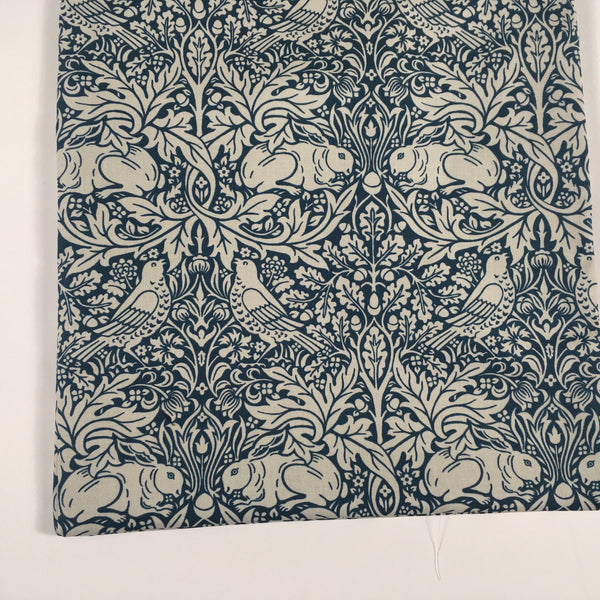 William Morris Brer Rabbit Tote Bag